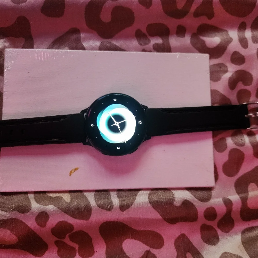 Samsung Black Smartwatch with Sleek Design